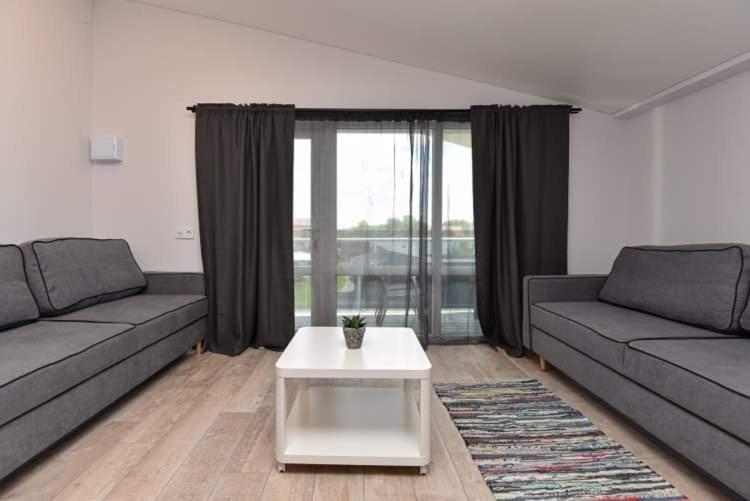 Vyturiai - Nauju Apartamentu Nuoma Sventojoje Šventoji Екстериор снимка